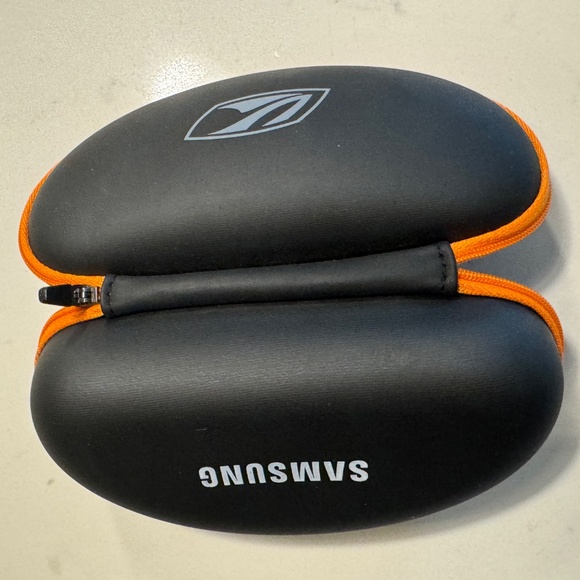 Kaenon Beacon Unisex Sunglasses - Picture 4 of 4